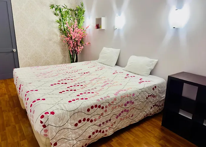 I - 3* Funchal (Madeira)