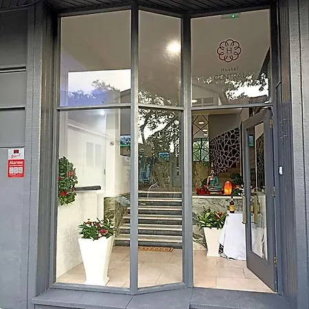 Aparthotel I - 3*